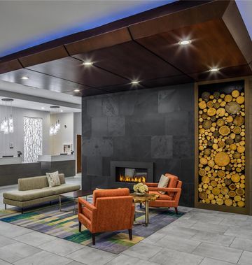 DoubleTree by Hilton Hotel Rochester