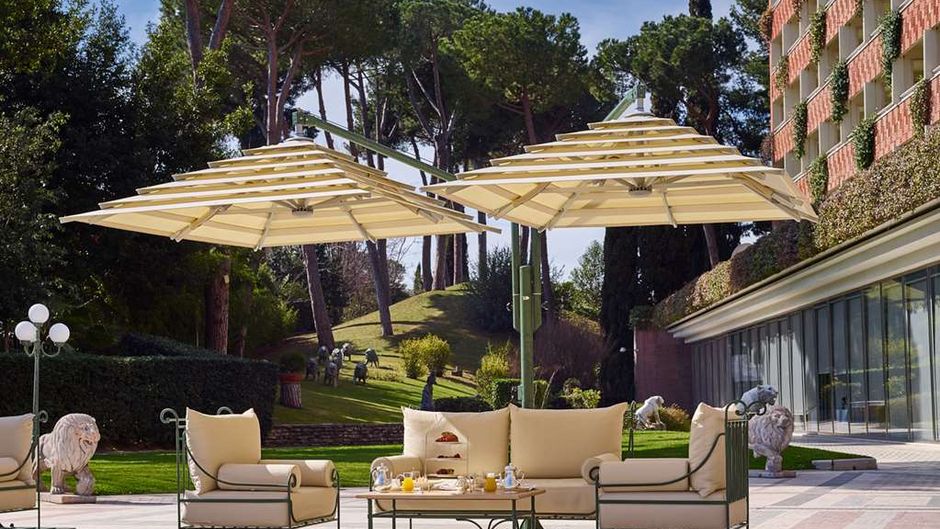 Rome Cavalieri, A Waldorf Astoria Hotel Exterior