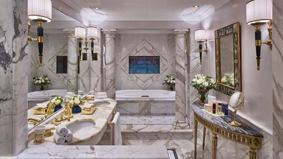 Rome Cavalieri, A Waldorf Astoria Hotel Room