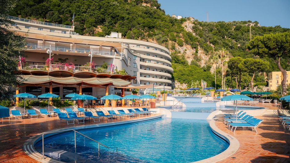 Hilton Sorrento Palace Pool