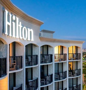 Hilton San Diego Airport/Harbor Island