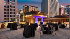 Embassy Suites Riverwalk-Downtown
