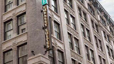 Embassy Suites Louisville Downtown