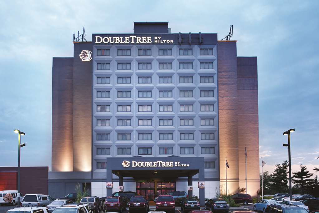 Doubletree by Hilton Springfield- First Class Springfield, MO