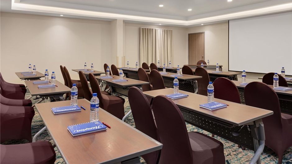 Hampton Inn & Suites San Jose Airport Meeting