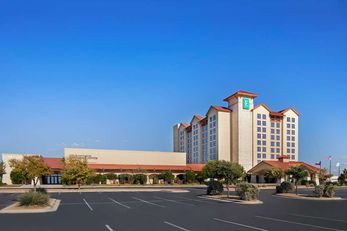 Embassy Suites Hotel & Conference Ctr