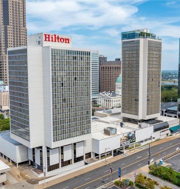 Hilton St Louis at the Ballpark