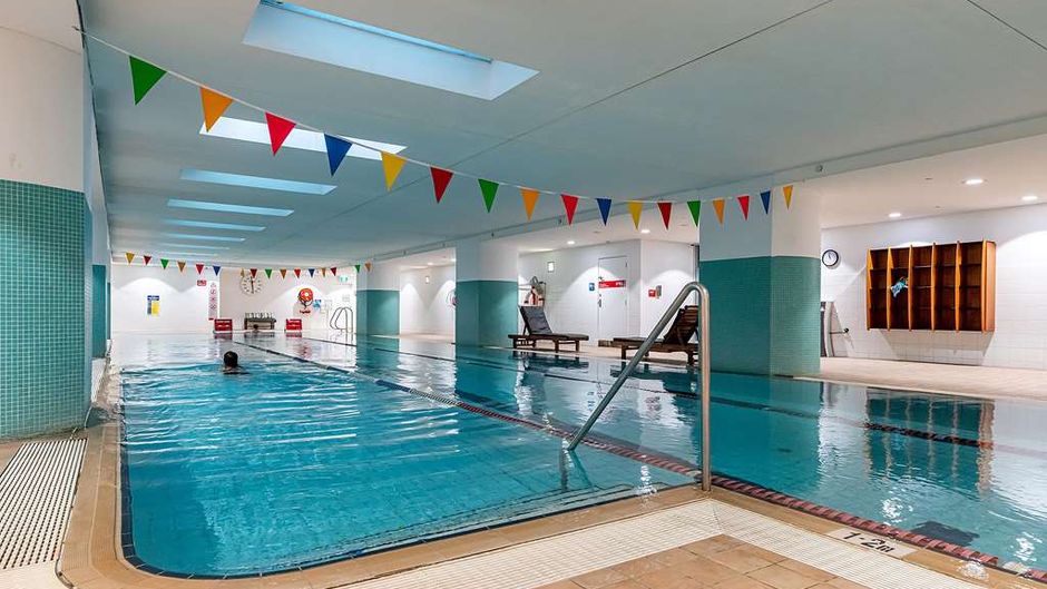 Hilton Sydney Pool