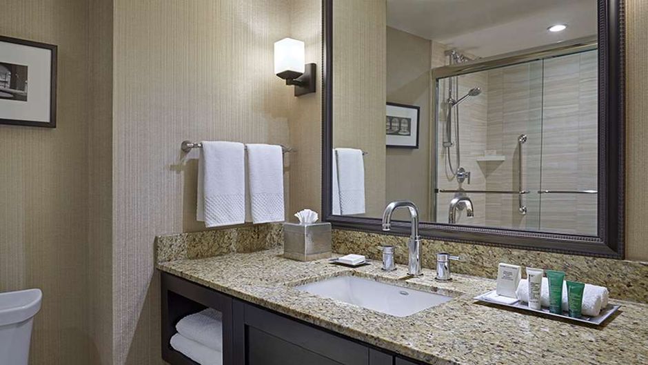 Hilton Toronto Room
