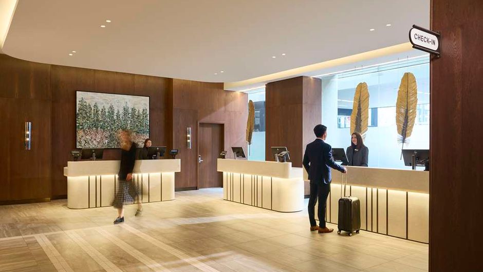 Hilton Toronto Lobby