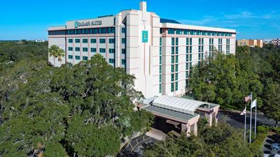 Embassy Suites USF/near Busch Gardens