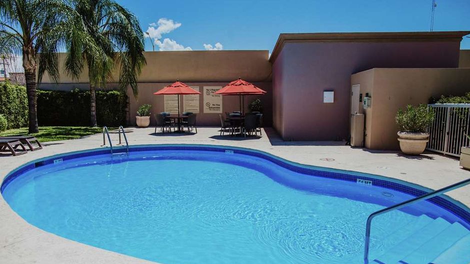 Hampton Inn by Hilton Torreon-Airport Pool