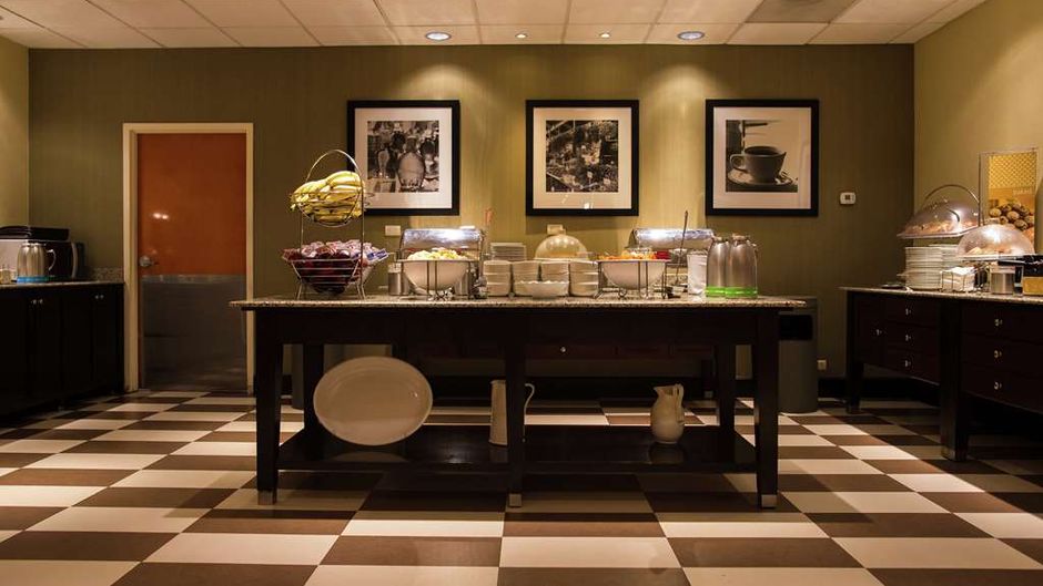 Hampton Inn by Hilton Torreon-Airport Restaurant