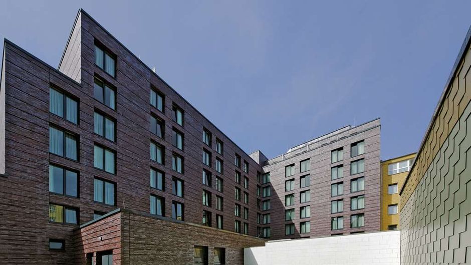 Hampton by Hilton Berlin City West Exterior