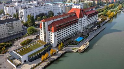Hilton Vienna Danube Waterfront