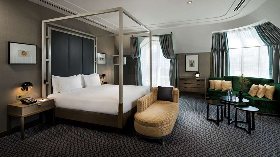 Hilton Vienna Plaza Room