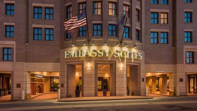 Embassy Suites Olde Towne