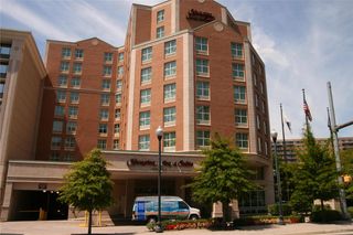 Hampton Inn Arlington Crystal City DCA