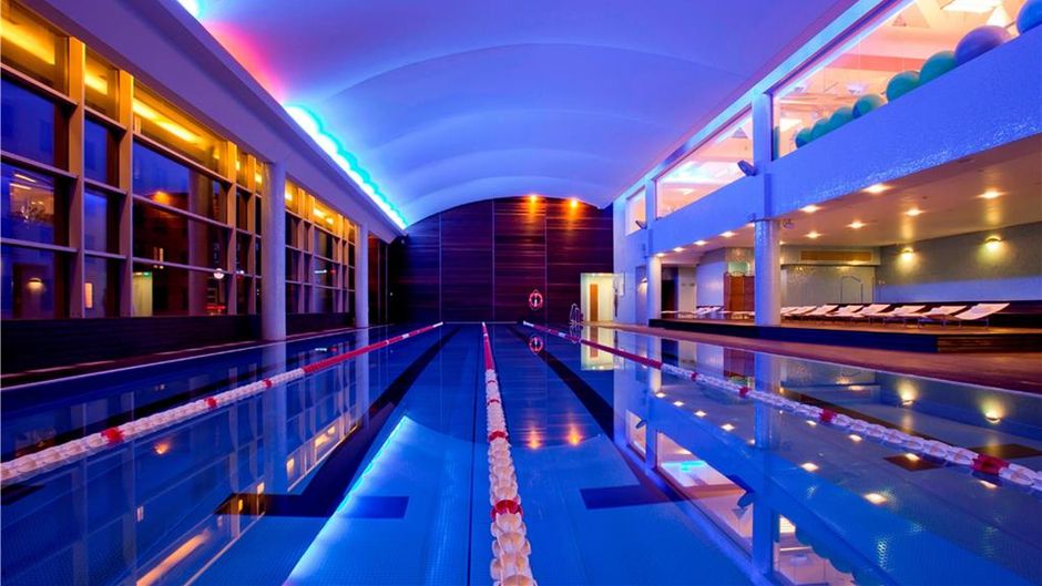 Hilton Warsaw City Pool
