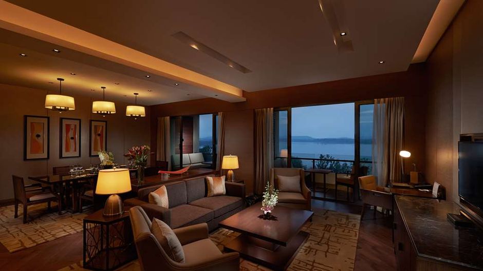Hilton Wuhan Optics Valley Room