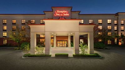 Hampton Inn & Suites Surrey