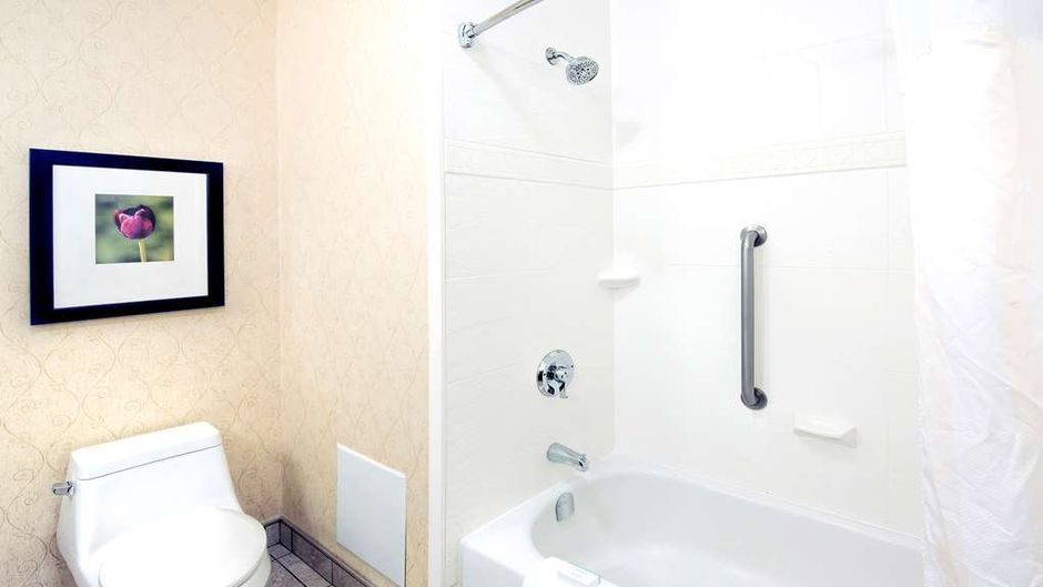 Hilton Garden Inn Ottawa Airport Room