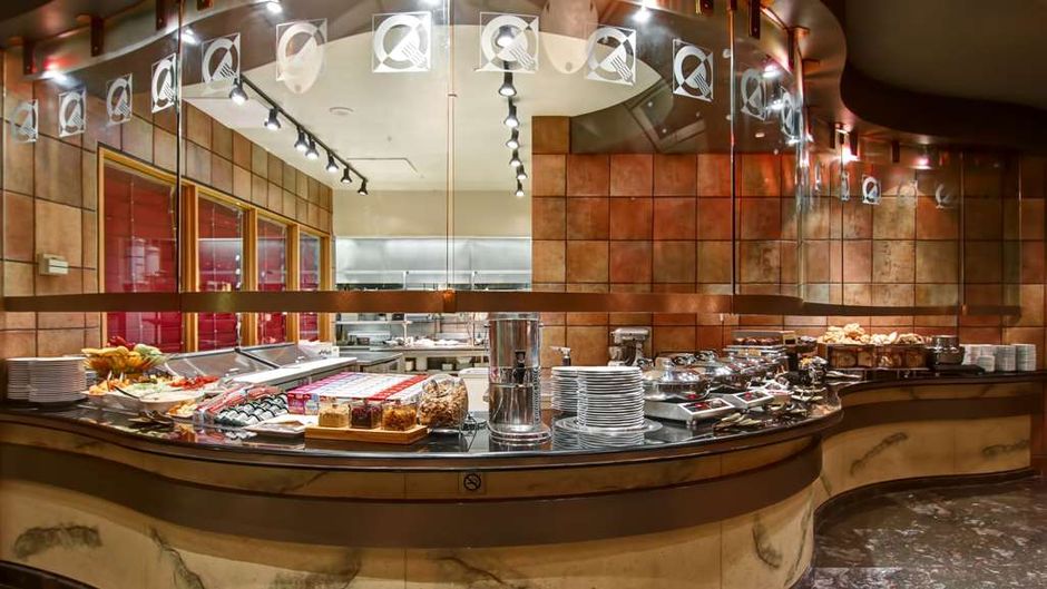 DoubleTree by Hilton Toronto Downtown Restaurant