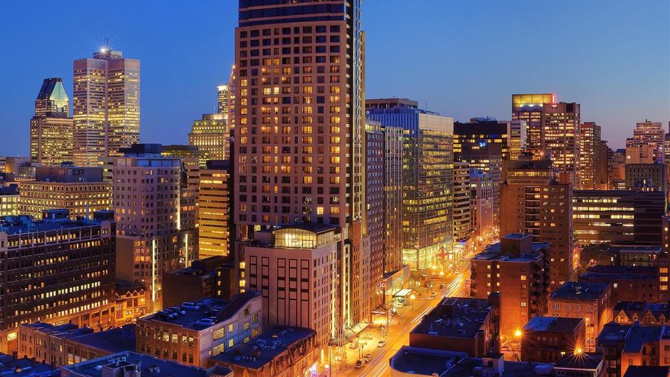 Hilton Garden Inn Montreal Centre-ville Exterior