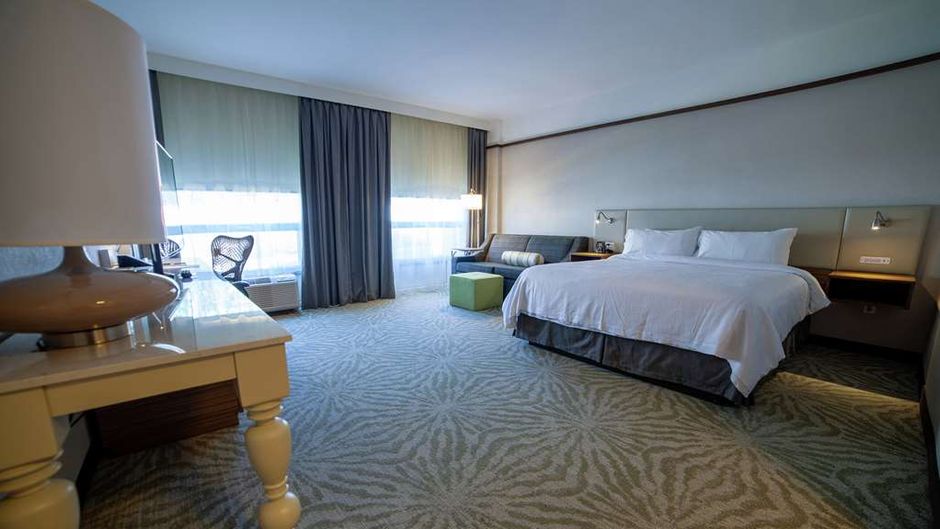 Hilton Garden Inn Montreal Airport Room