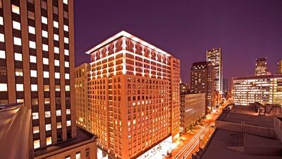 Embassy Suites Montreal by Hilton
