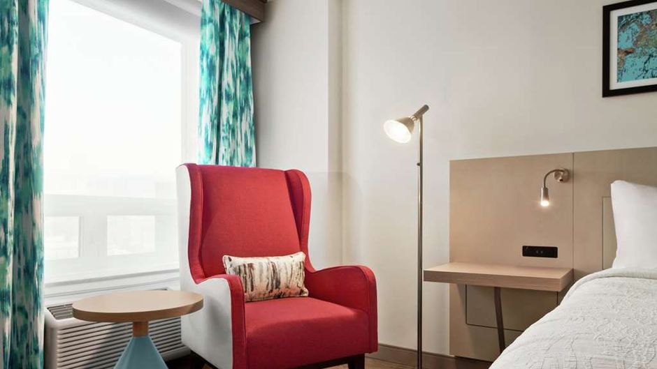 Hilton Garden Inn Saskatoon Downtown Room