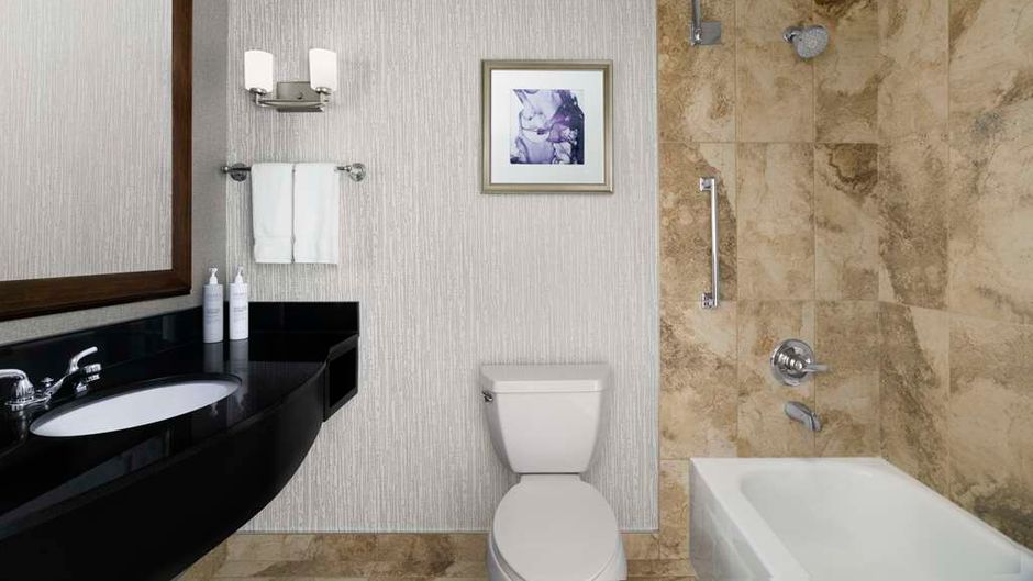 Hilton Garden Inn Calgary Airport Room