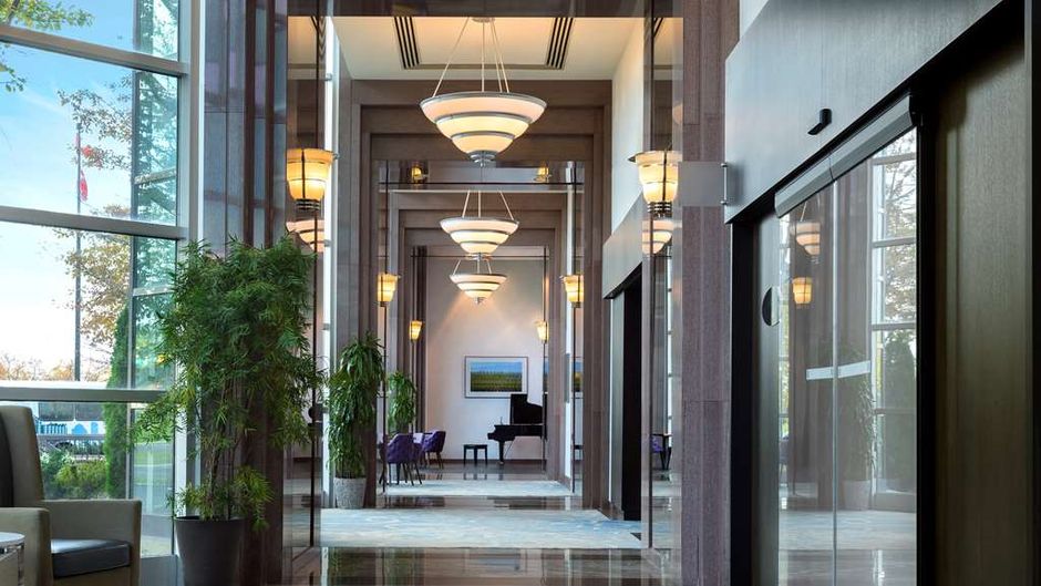 Hilton Suites Toronto/Markham Conf Ctr Meeting