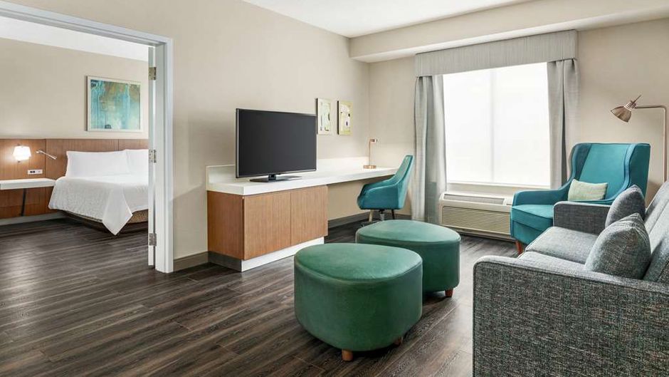 Hilton Garden Inn Cambridge Room