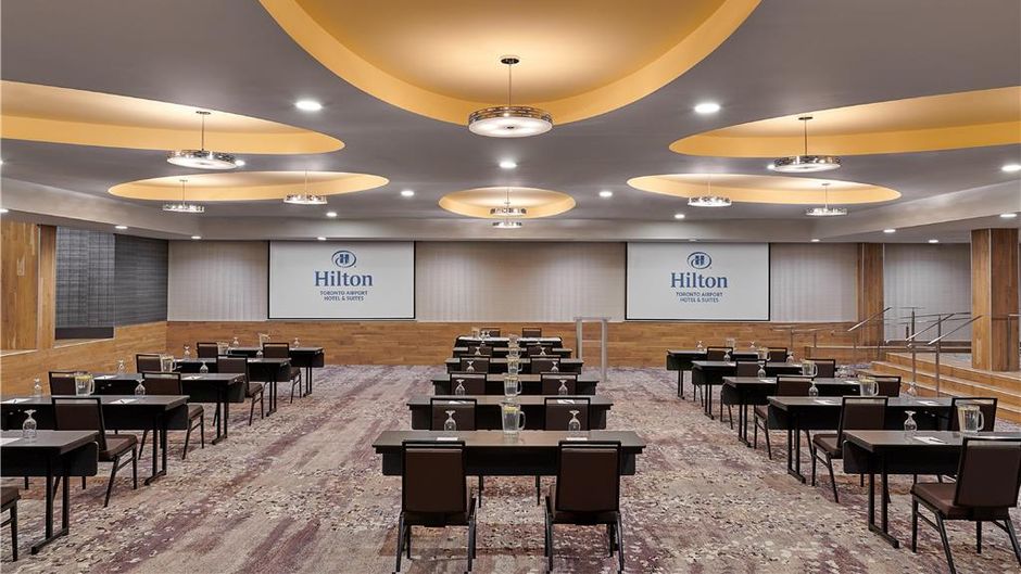 Hilton Toronto Airport Hotel & Suites Meeting