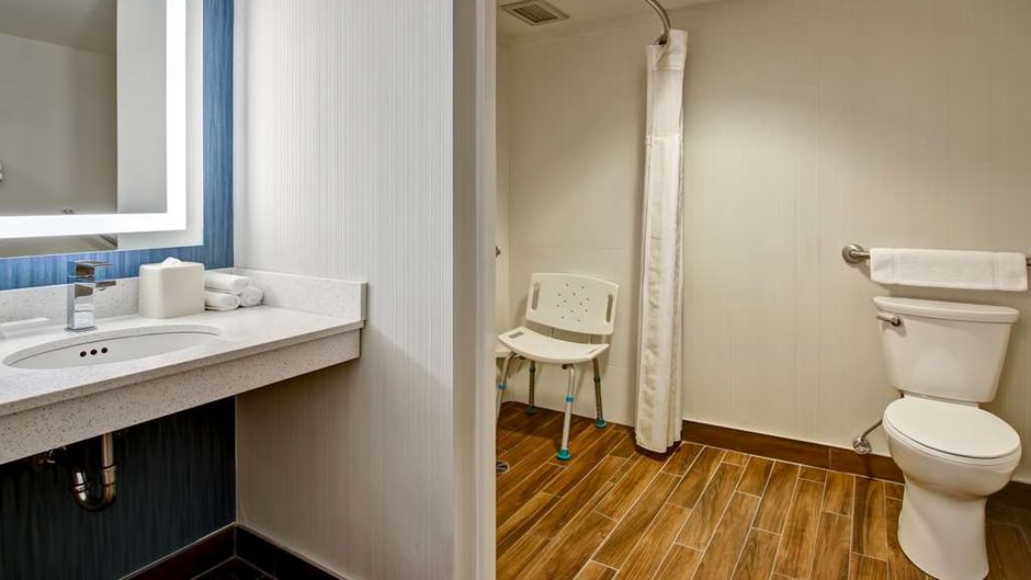 Hilton Garden Inn Toronto Mississauga Room
