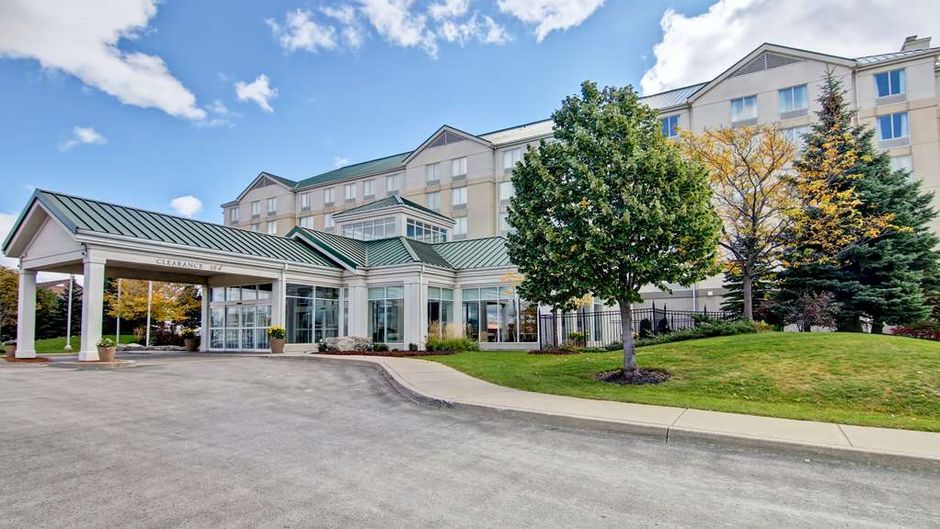 Hilton Garden Inn Toronto Mississauga Exterior