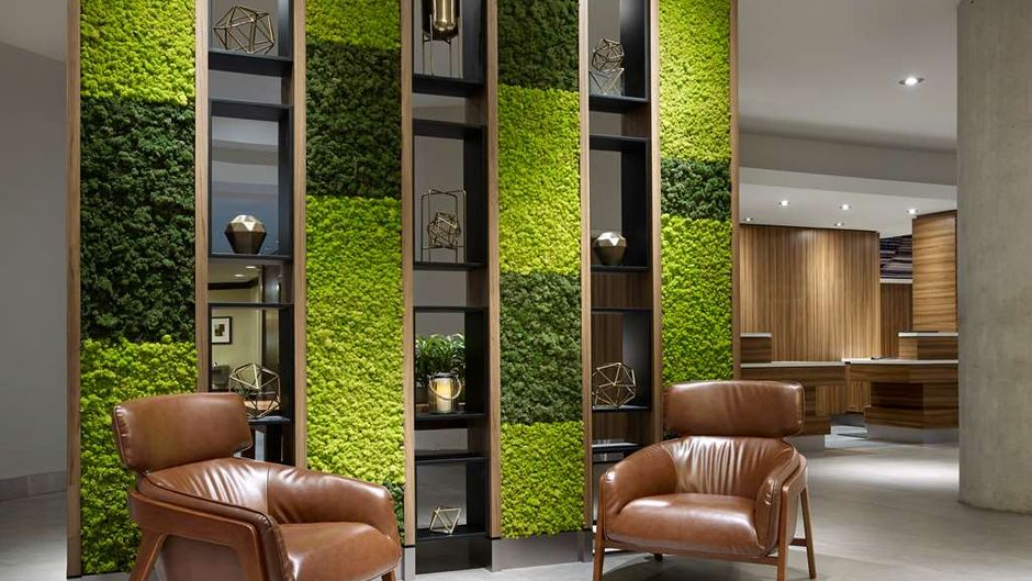 Hilton Garden Inn Toronto Airport Lobby