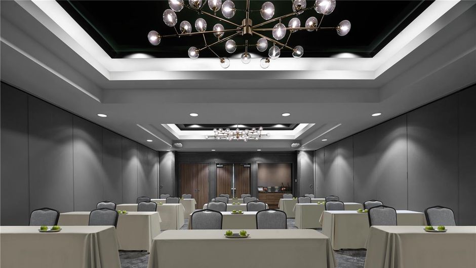 Hilton Garden Inn Toronto Airport Meeting