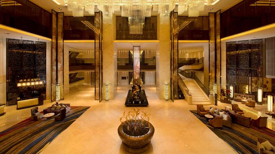 Hilton Zhongshan Downtown Lobby