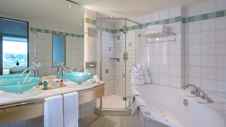 Hilton Zurich Airport Room