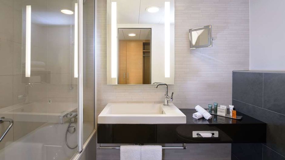 Hilton Zurich Airport Room