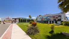 Ramada Kingman