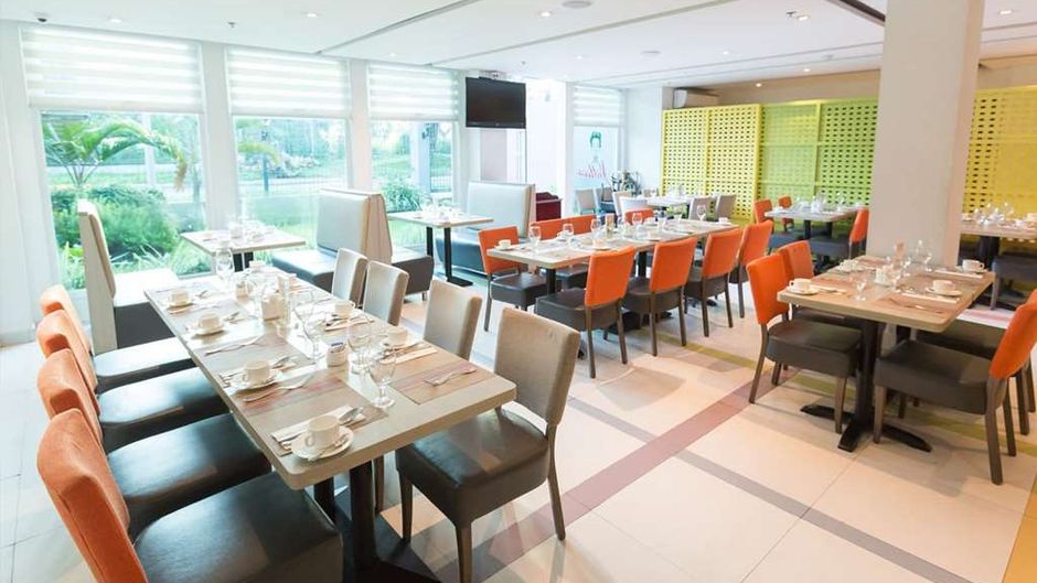 Microtel by Wyndham UP Technohub Restaurant