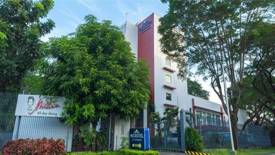 Microtel by Wyndham UP Technohub