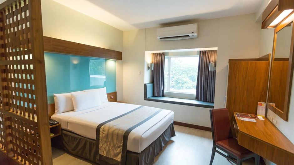 Microtel by Wyndham UP Technohub Room