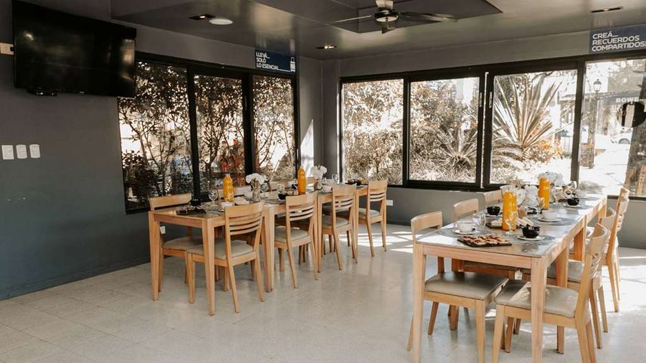 Howard Johnson Yerba Buena Restaurant