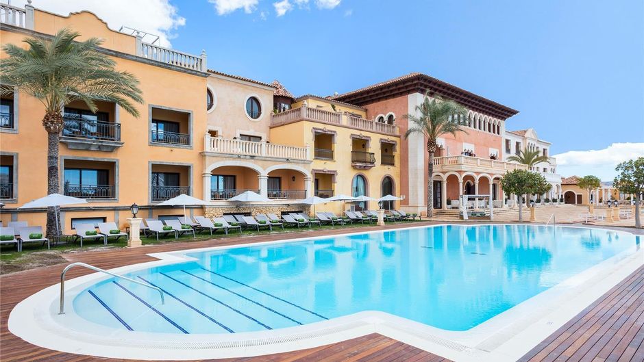 The Level at Melia Villaitana Exterior