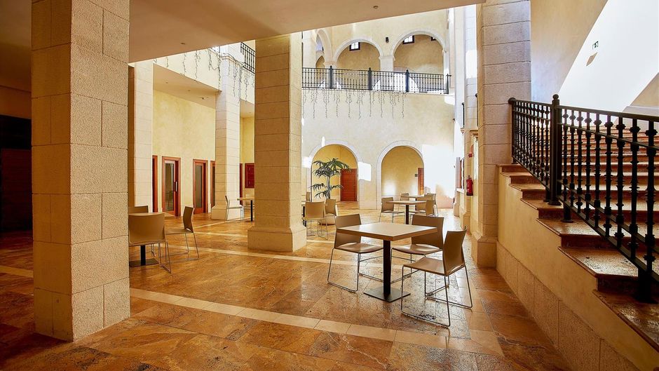 The Level at Melia Villaitana Meeting