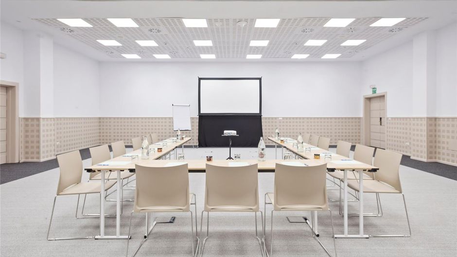 The Level at Melia Villaitana Meeting